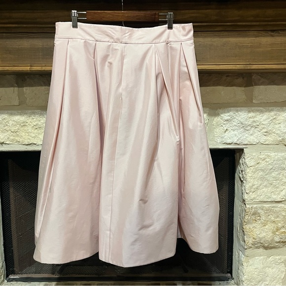 White House Black Market Light Pink Pleated Full Circle Satin Skirt Size 14 - Picture 3 of 12
